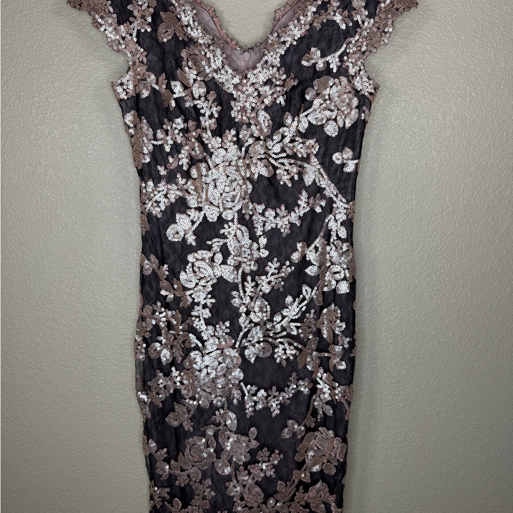 Tadashi Shoji Blush Black Floral Sequin Sheath Dress Cocktail Formal Evening